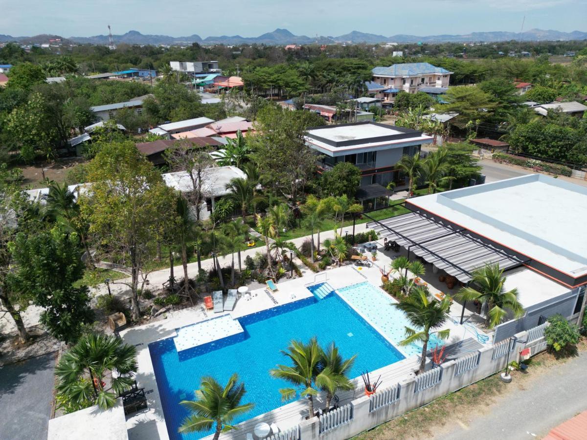 Sunset Resorts And Bar Ban Nong Chaeng  Dış mekan fotoğraf